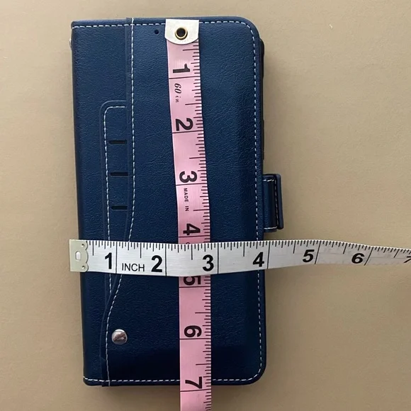 NWT- iPhone case + wallet - Picture 8 of 8